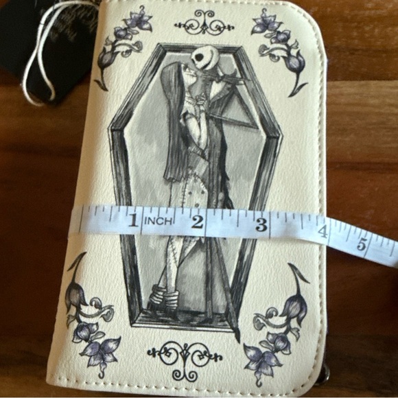 Loungefly Disney Cream and Black Nightmare Before Christmas Backpack and Wallet - Picture 16 of 16